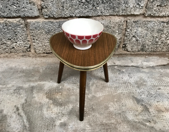 Small brown coffee table, vintage tripod door plant