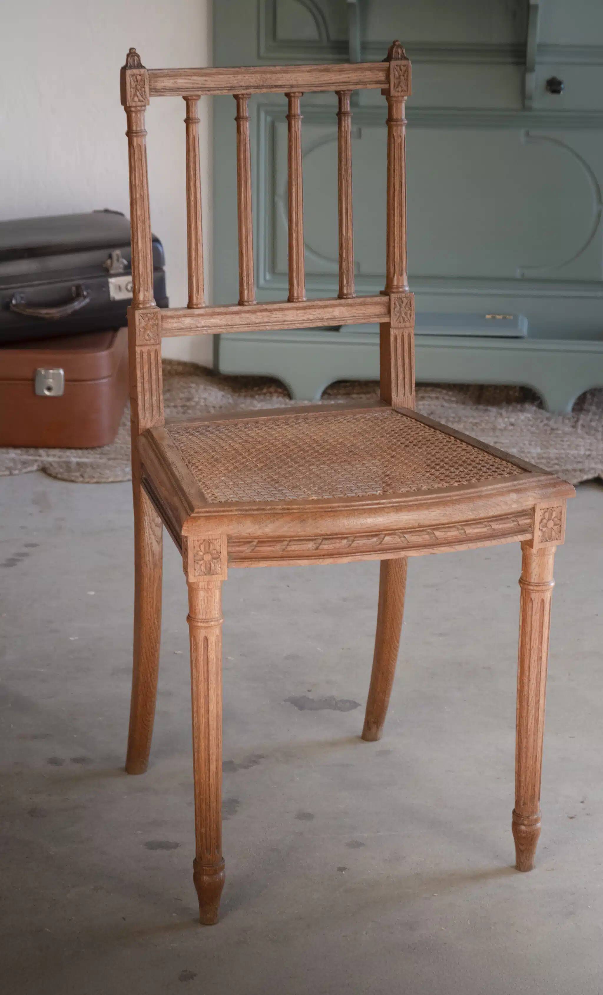 "Madeleine" chair