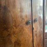 Small English wardrobe from the Art Deco period in walnut veneer - The elegance of rarity