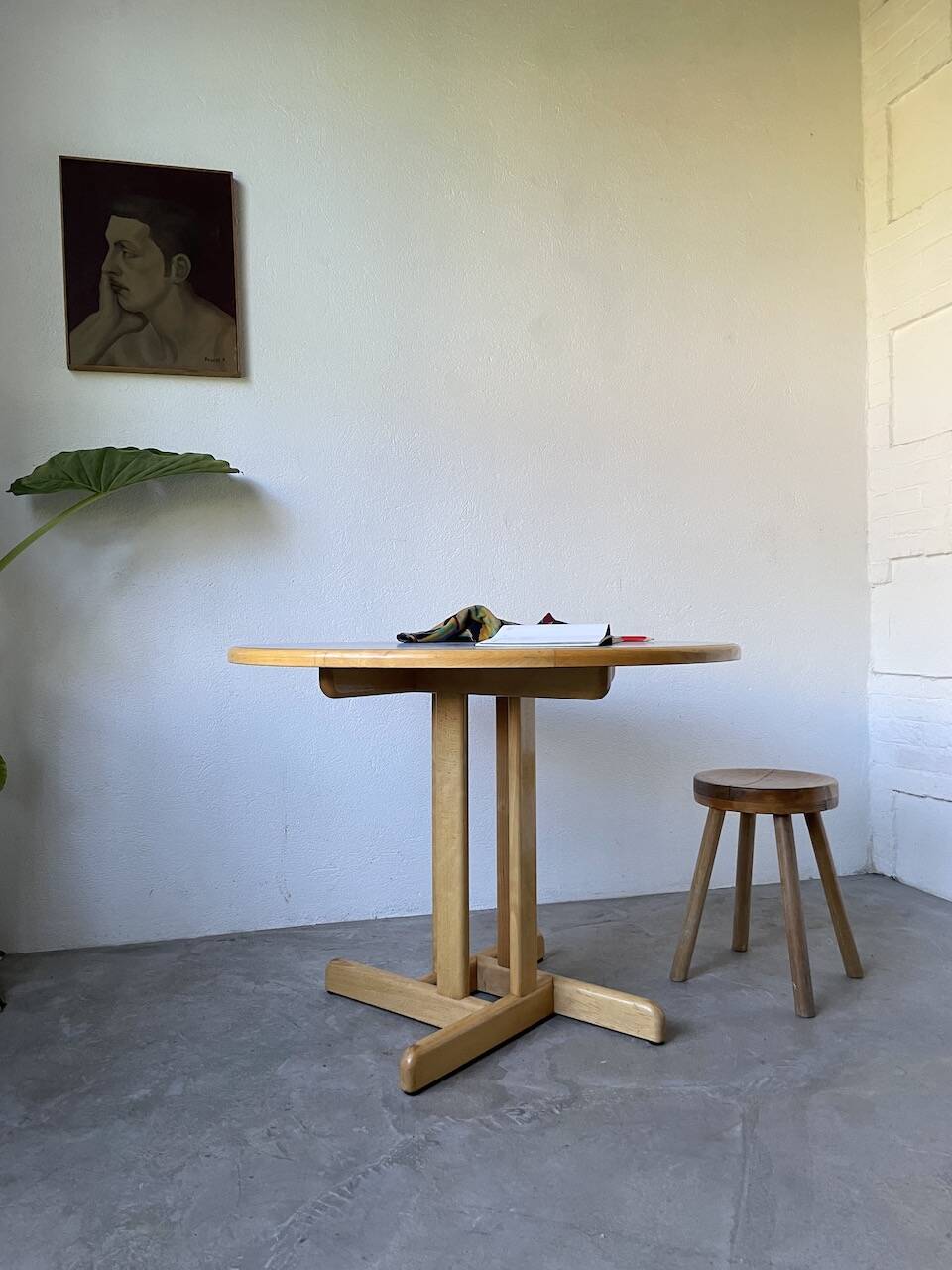 80s round beech table