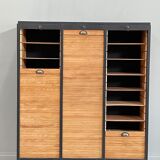 Oak curtain binder
