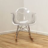 Chaise design à bascule
