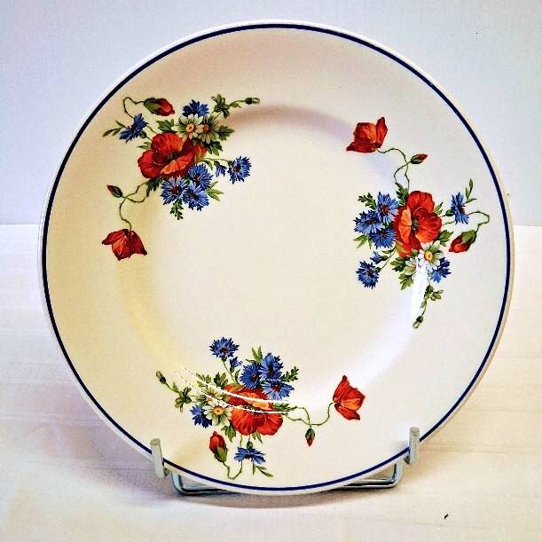 6 flat plates from Salins les Bains, "Poppies" pattern, in very good condition