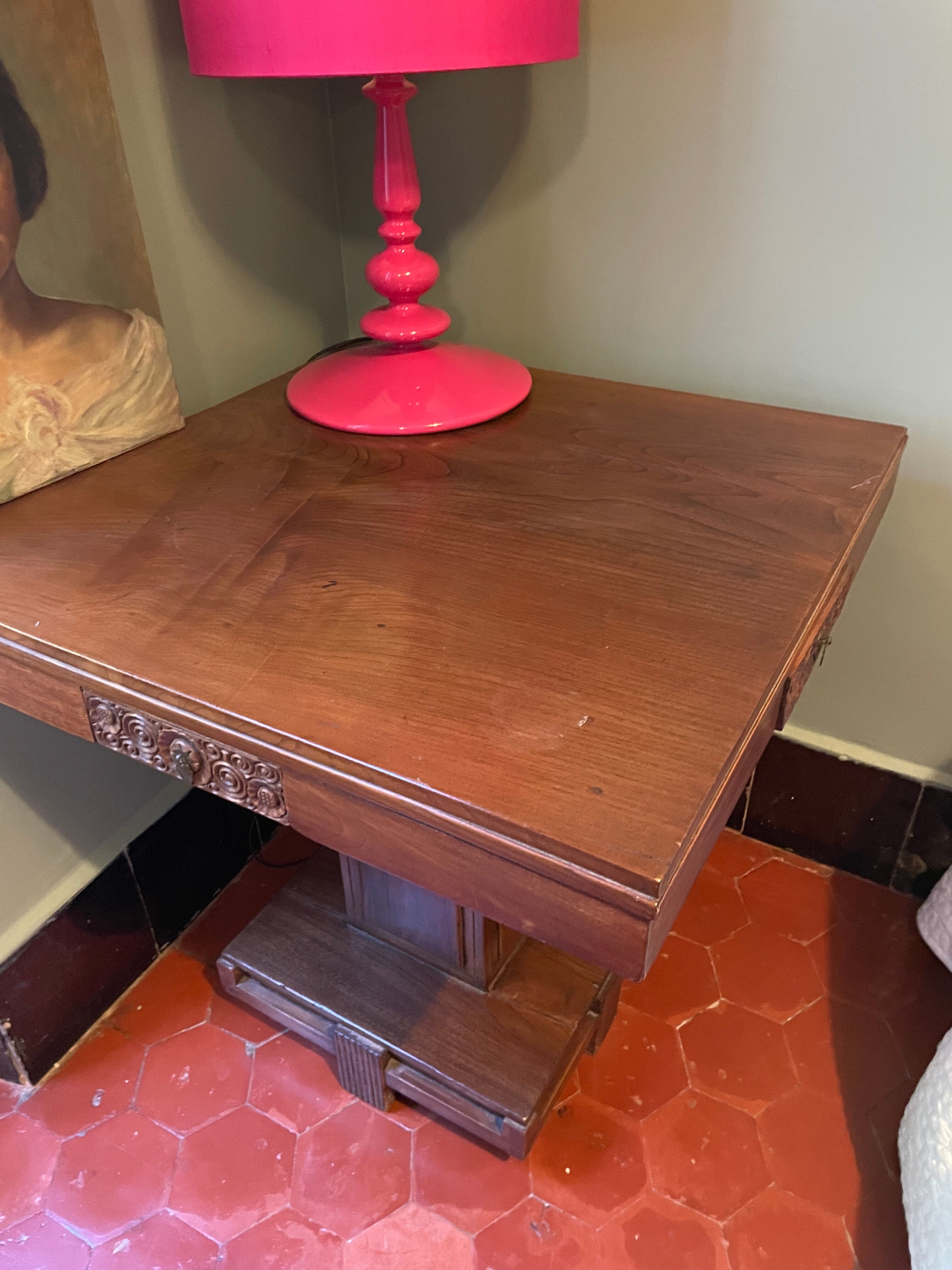 Table de jeux