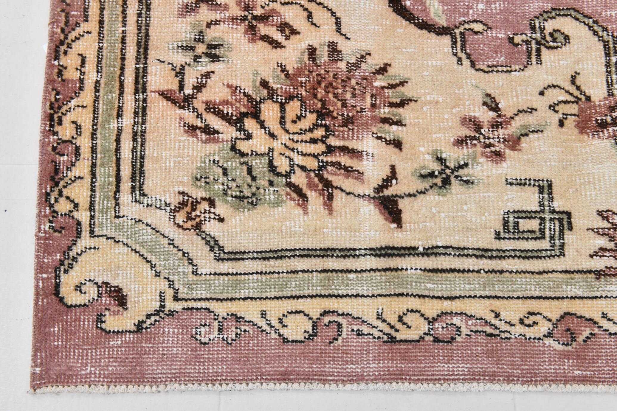 Rare Tapis Vintage Anatolie | Rose Antique & Crème Floral Rug, 185x314 Cm