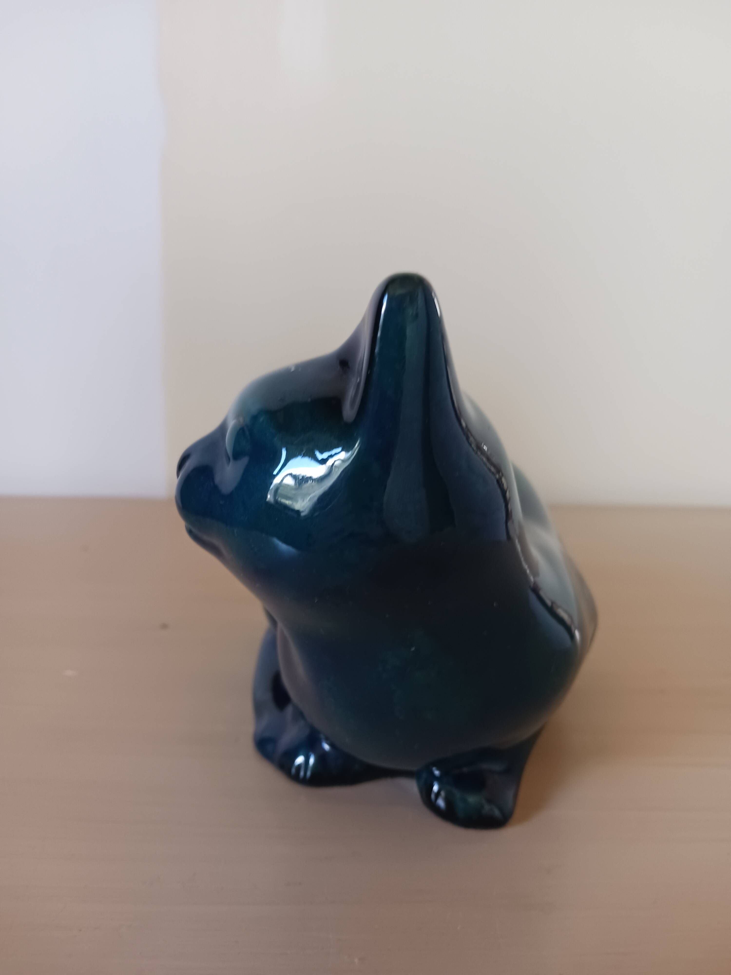 Blue ceramic cat, 1980s.