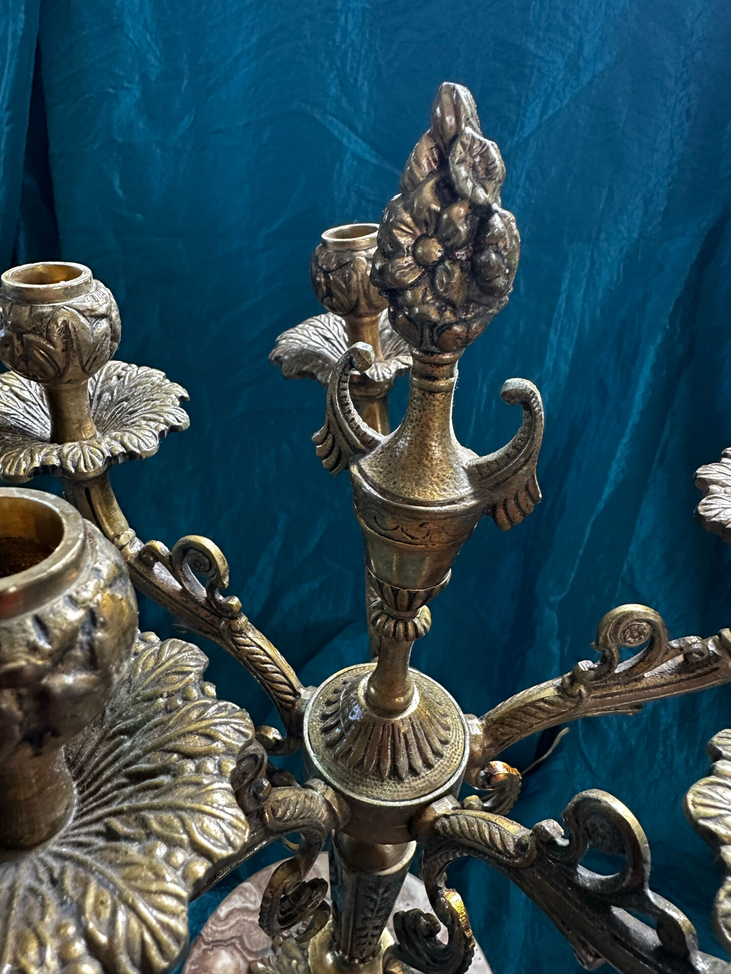 Superb rococo candelabrum. Louis XV, 5 lights. Electrified.