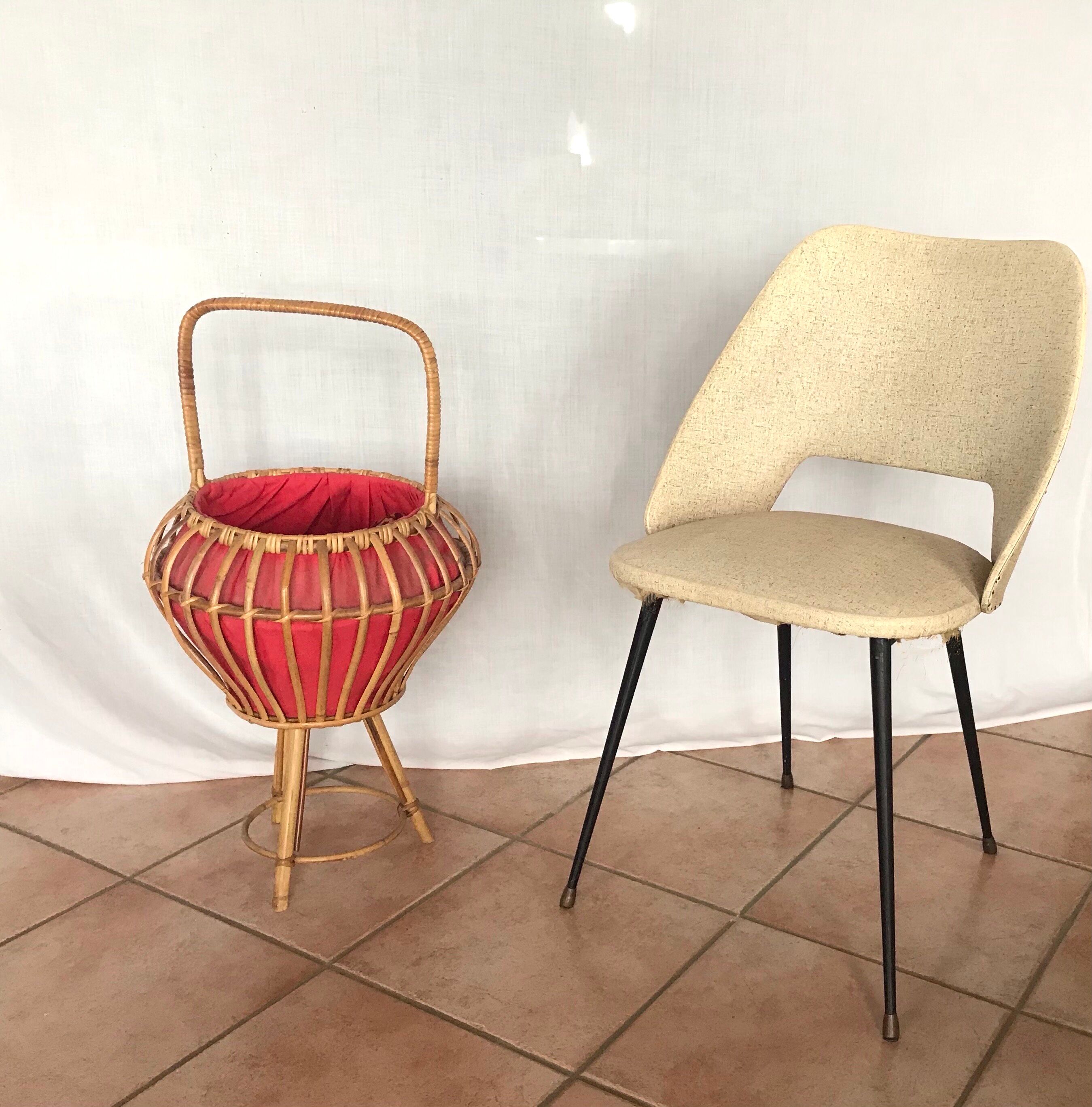 3 chaises tonneau années 50/60 skaï