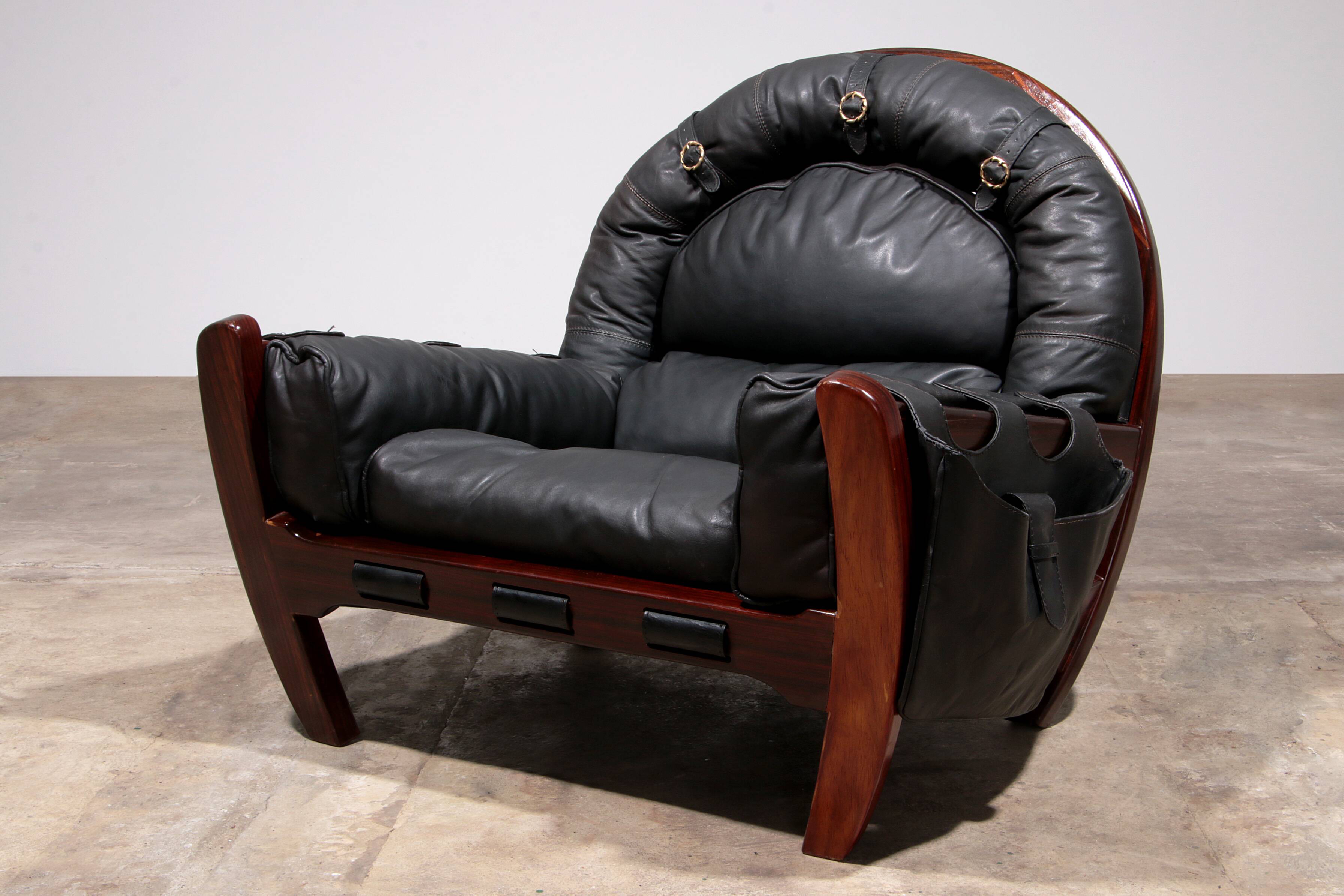 Luciano Frigerio "Rancero" Leather Lounge Chair - 1970s Italian Design