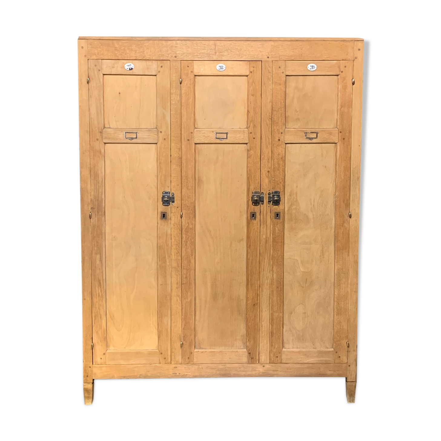 Old industrial cloakroom 1910 in oak and enamelled plate