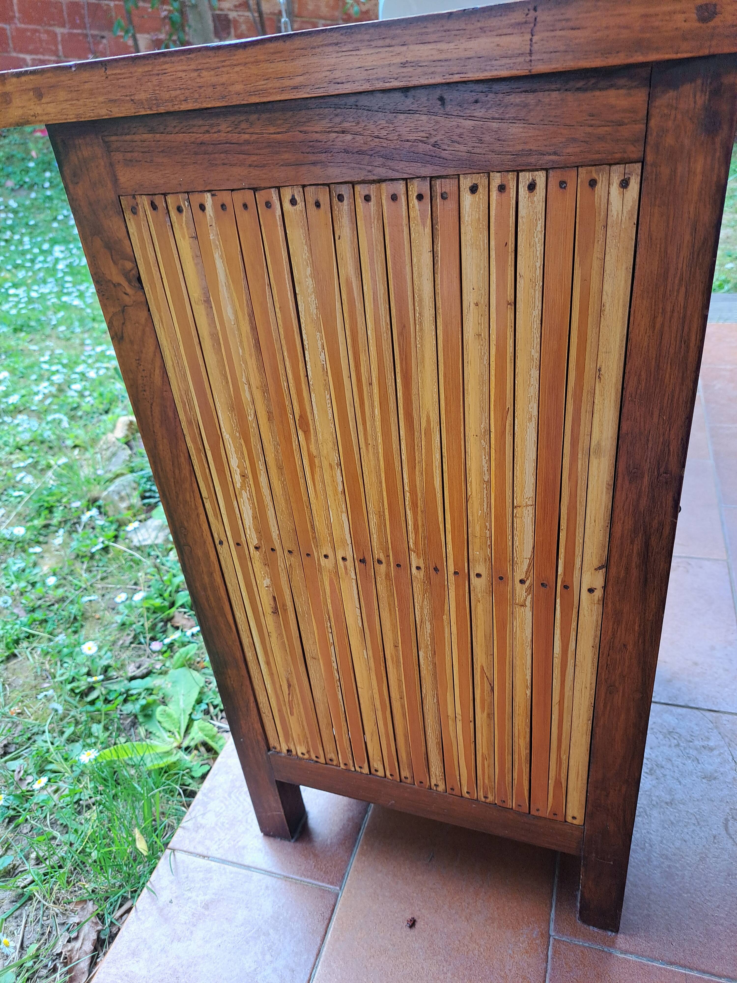 ASIAN FURNITURE WITH DRAWERS IN SOLID TEAK