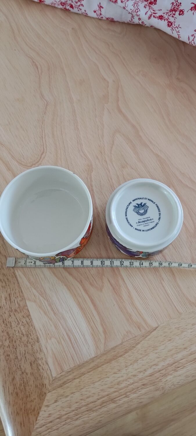 Acapulco porcelain pots