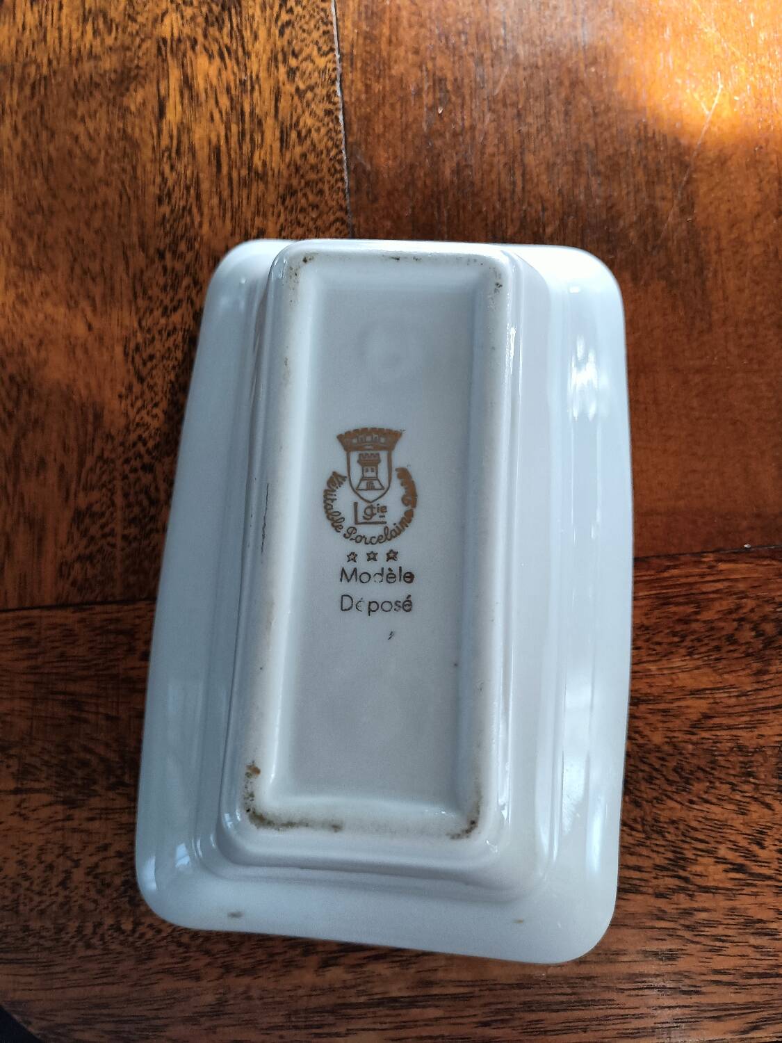 Saucière porcelaine dure