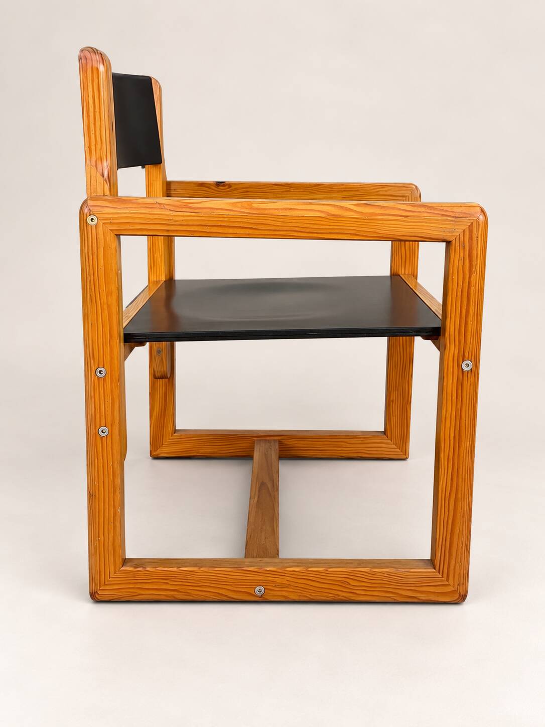 André Sornay armchair in solid pine and black lacquer – circa 1960