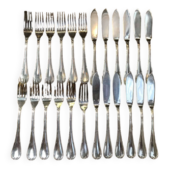 Set of 12 knives and 12 fish forks in silver metal from Christofle, Ruban model