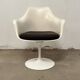4 Tulip chairs by Eero Saarinen for Knoll