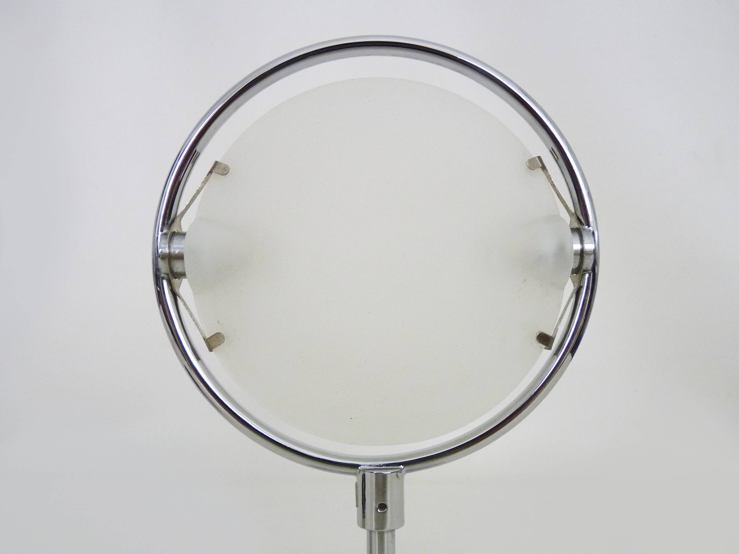 Pair of Italian Fontana Arte Nobi wall lights in chrome metal and satin glass.