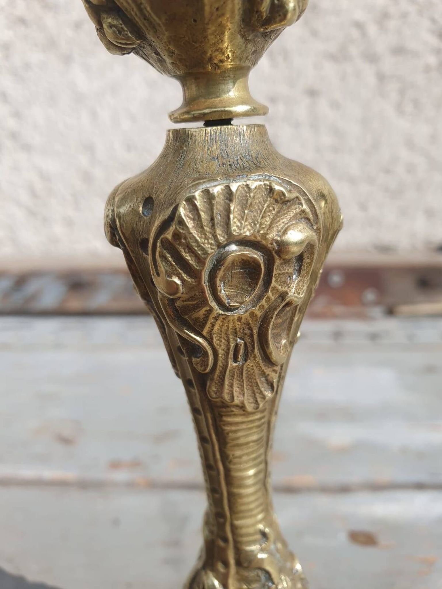 paire bougeoirs bronze