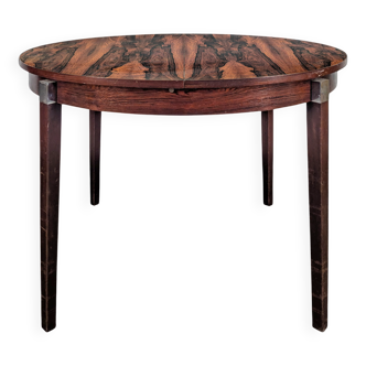 Scandinavian table in rosewood