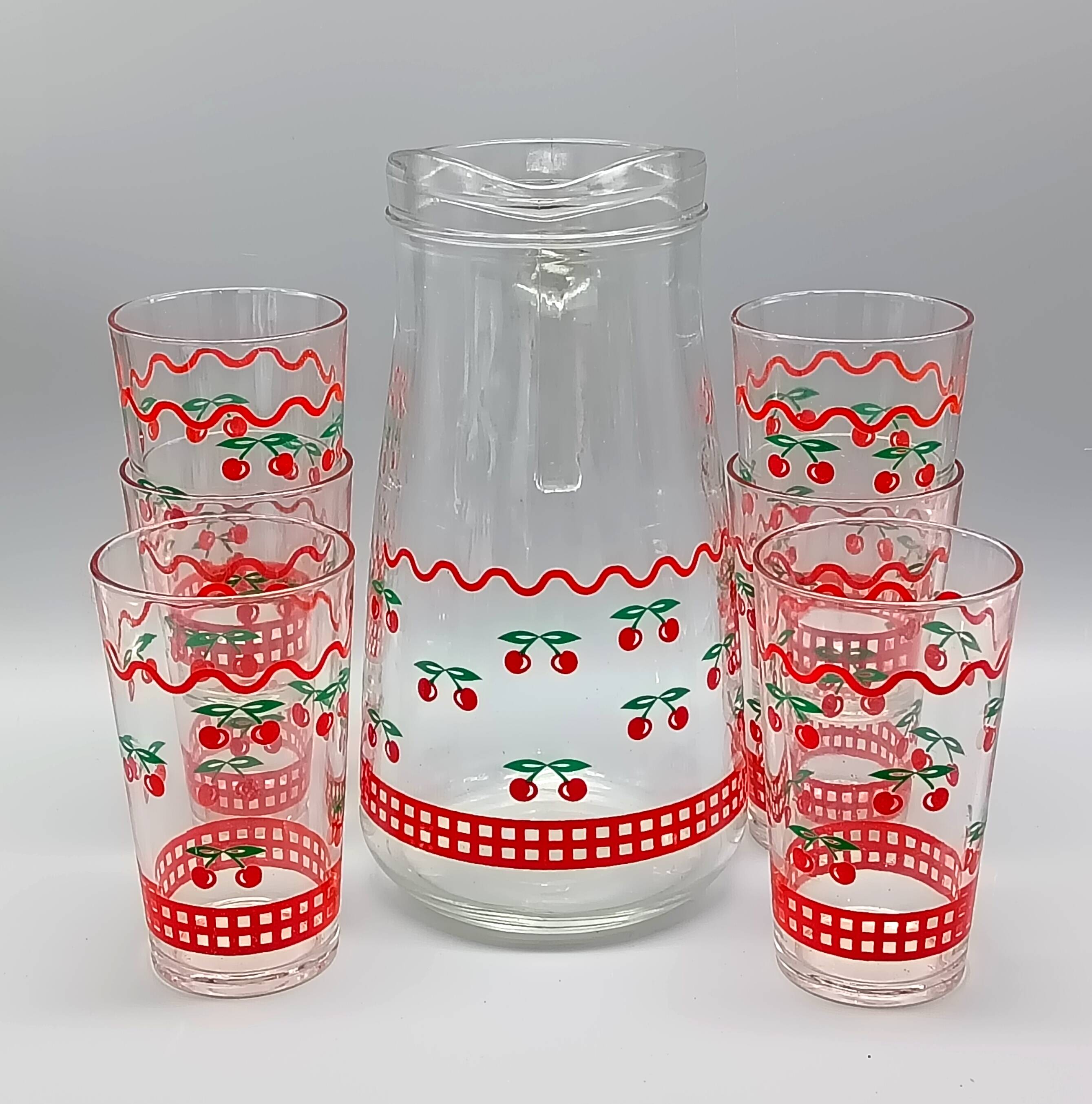 Vintage cherry ORANGEADE SET, 6 glasses and pitcher, France, VMC