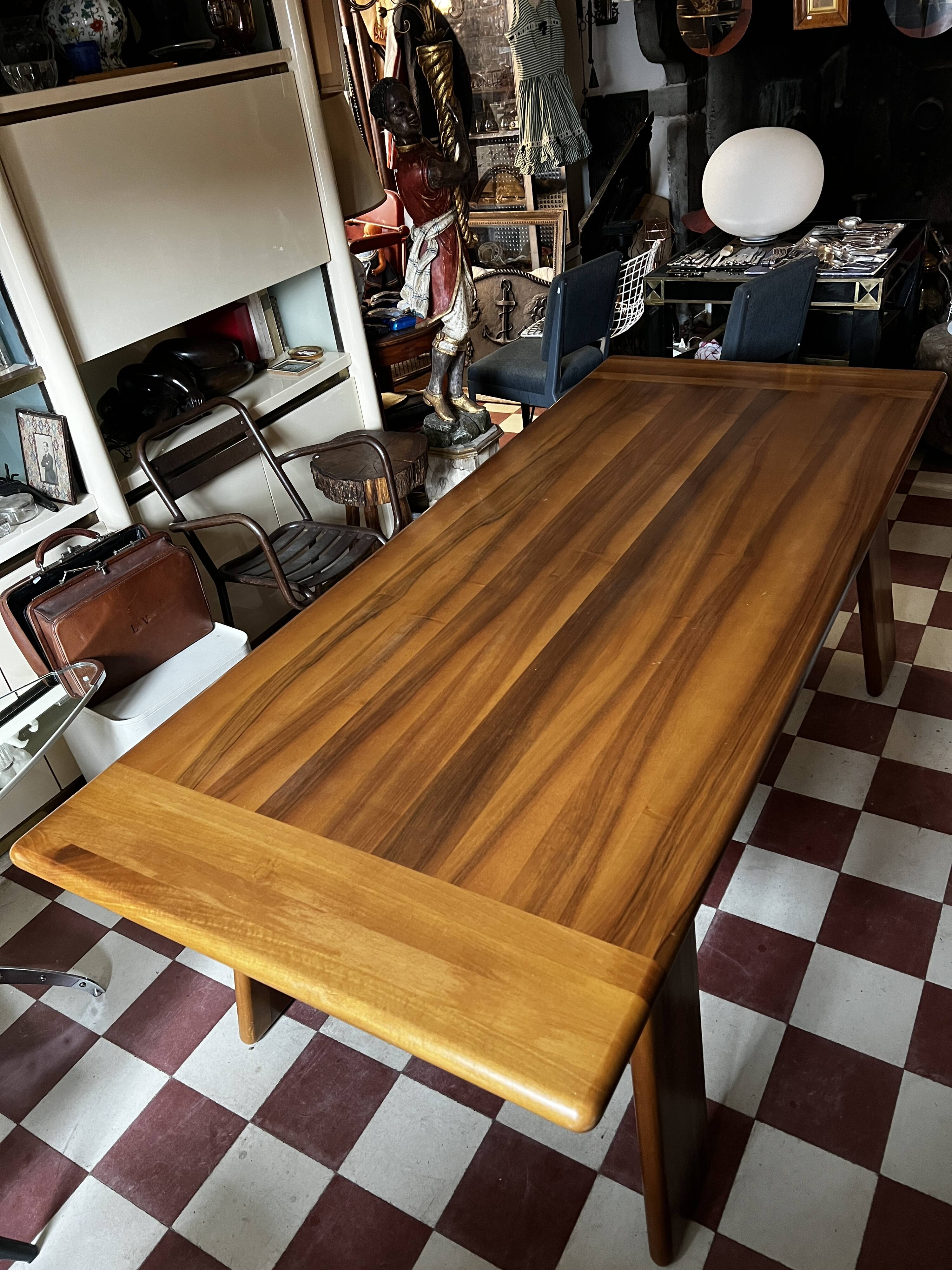 Tavolo dining table "Sapporo
