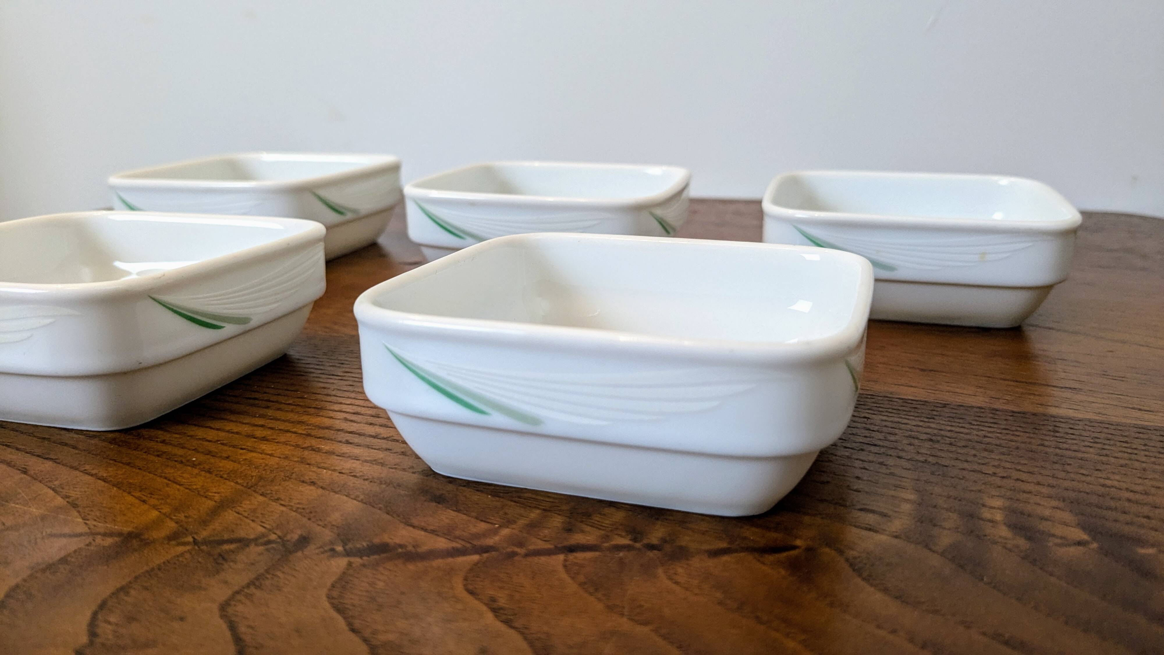 Set of 5 vintage bowls from Eva Air in porcelain from Noritake Japan
