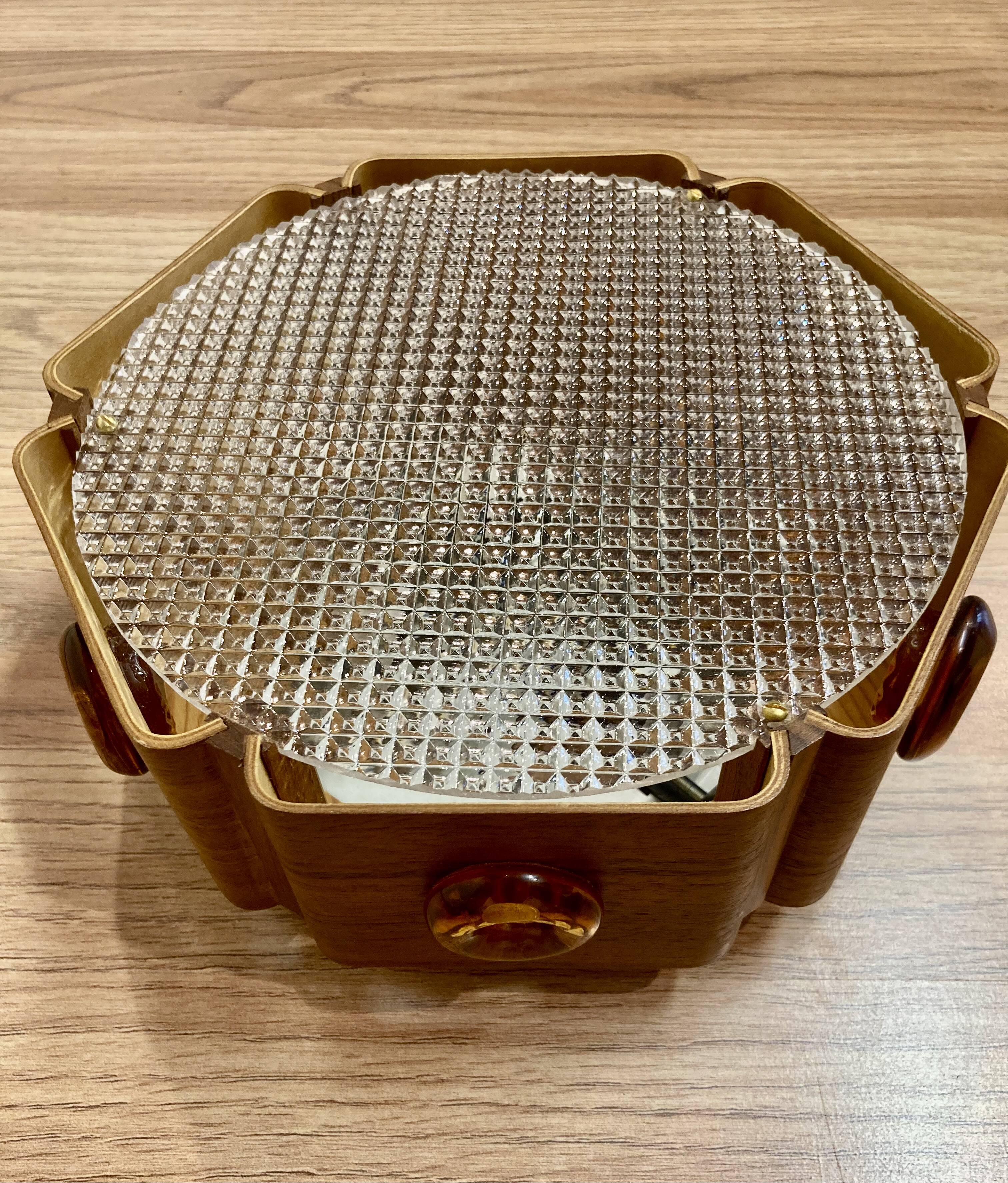 Paire d'appliques design scandinave 1950.