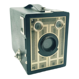 Six-20 Junior Brownie camera
