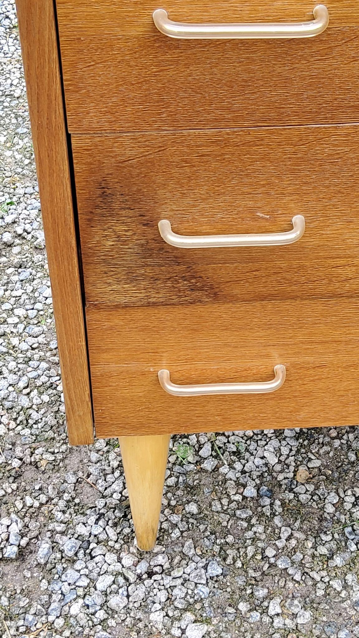 Vintage chest of drawers from the 50s in blond oak 4 drawers conical legs