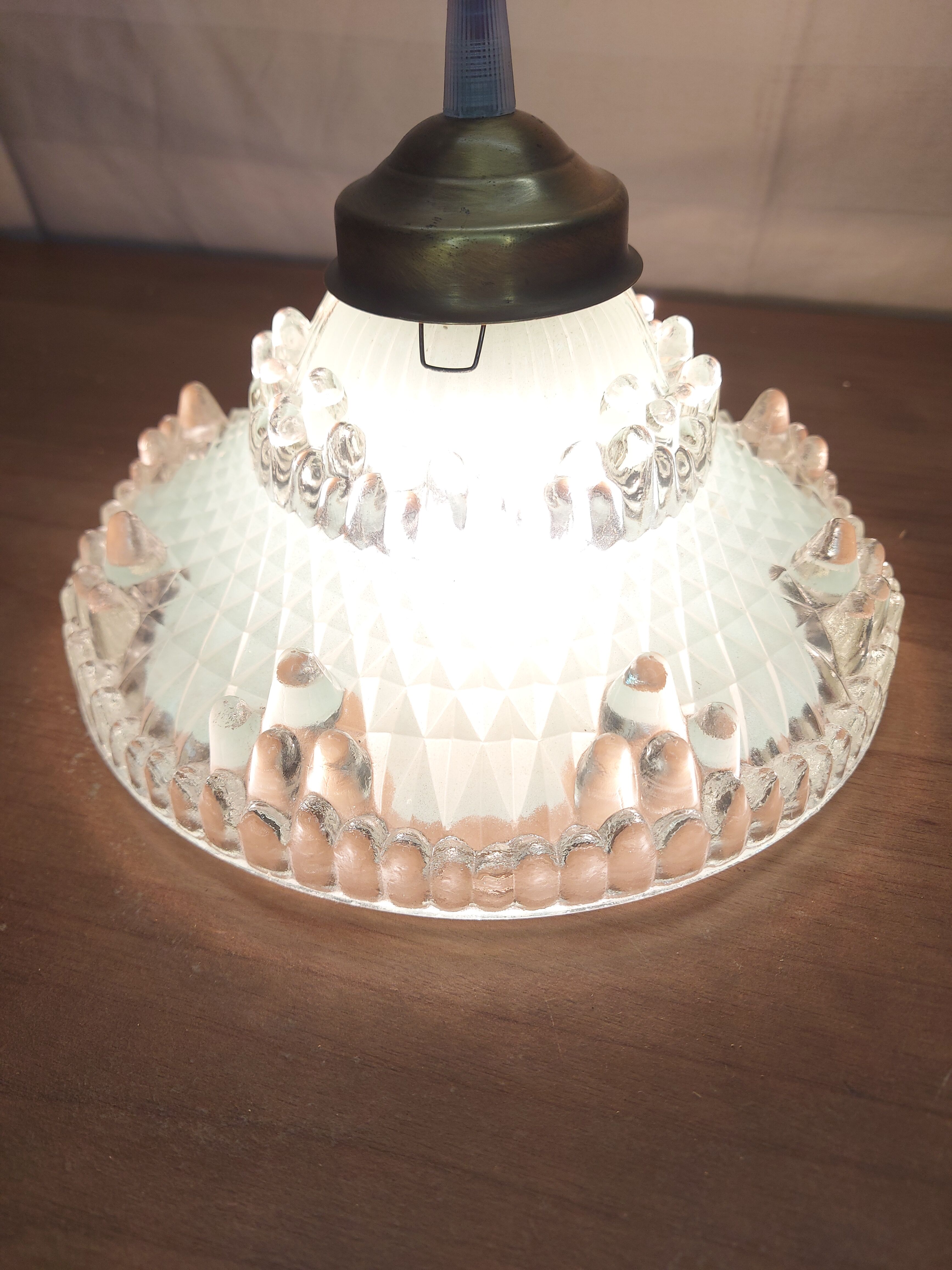 Opalescent glass wall lamp