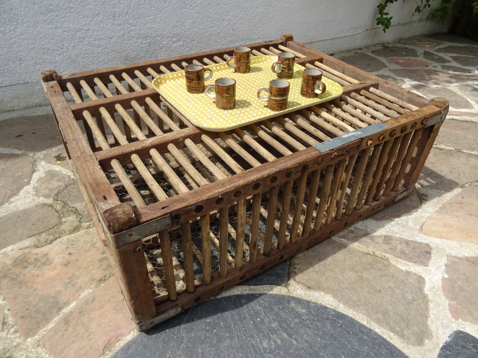 Table basse cage à poules