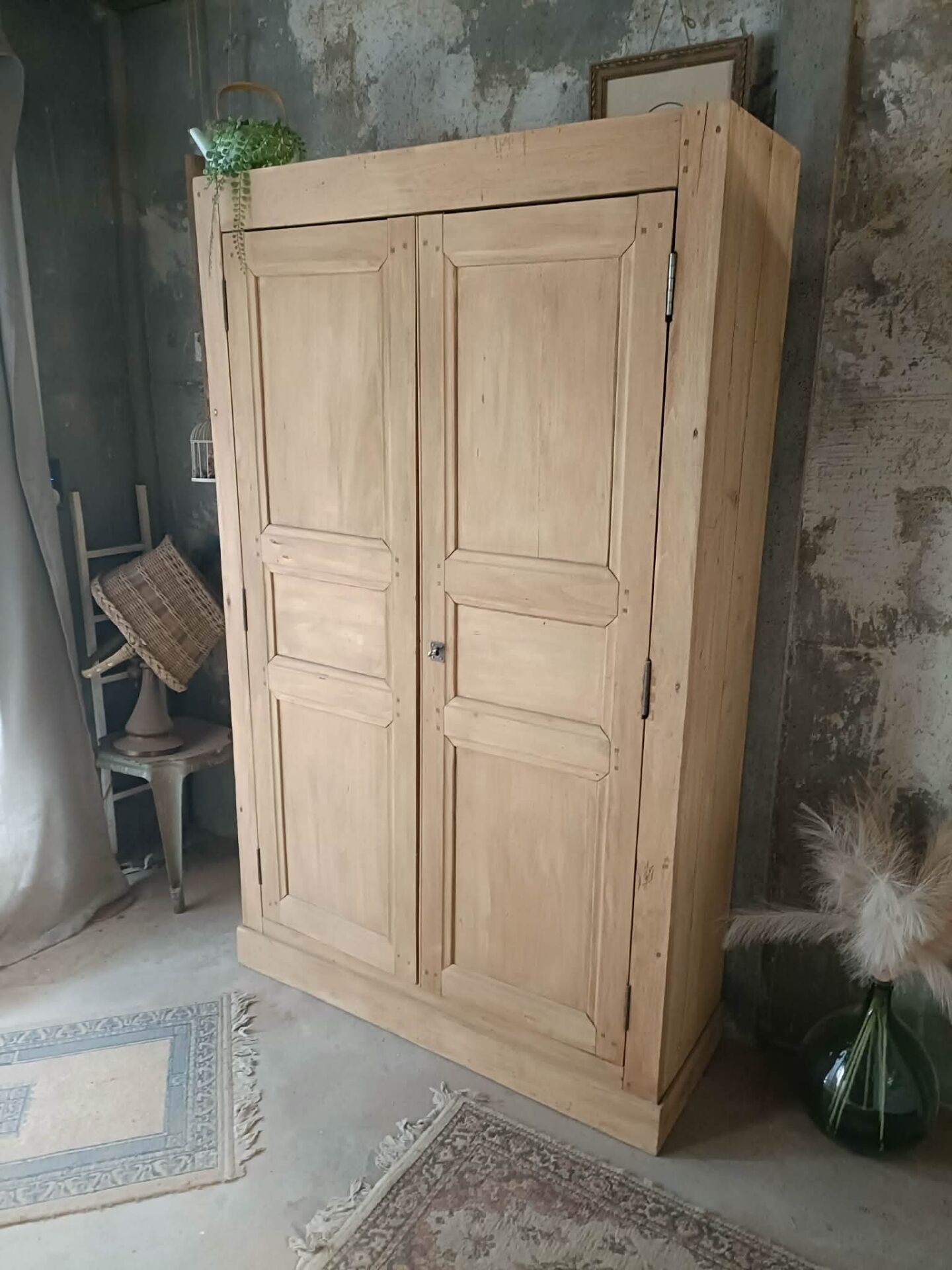 Armoire