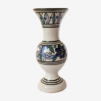 Oriental/Mediterranean vase?