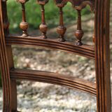Chaise ancienne en bois Henri II assise en cannage