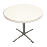 70s coffetbale in white