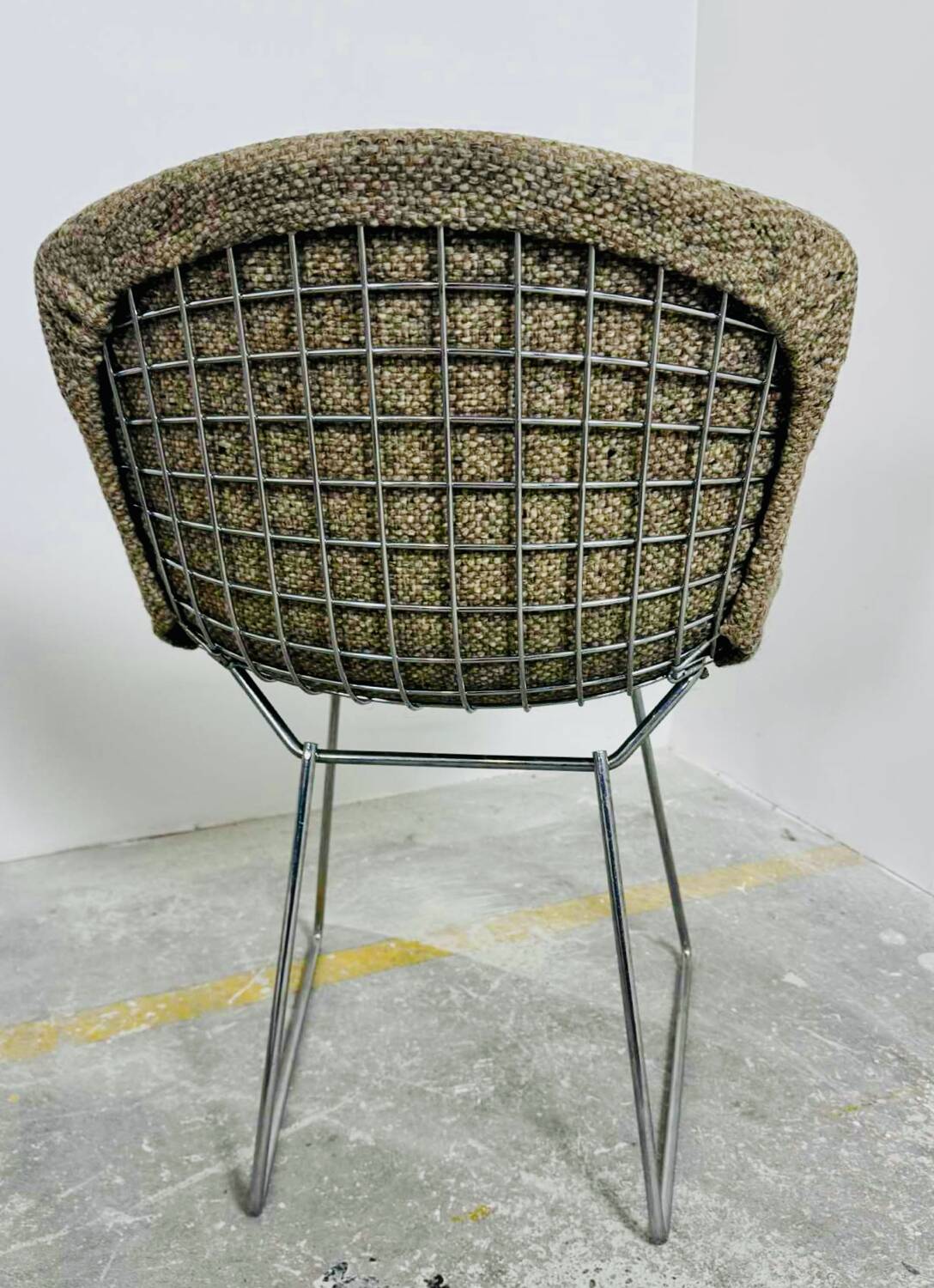 Set of 10 Wire chairs by Harry Bertoia for Knoll