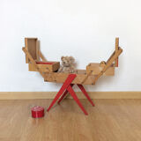 Red compass foot worker