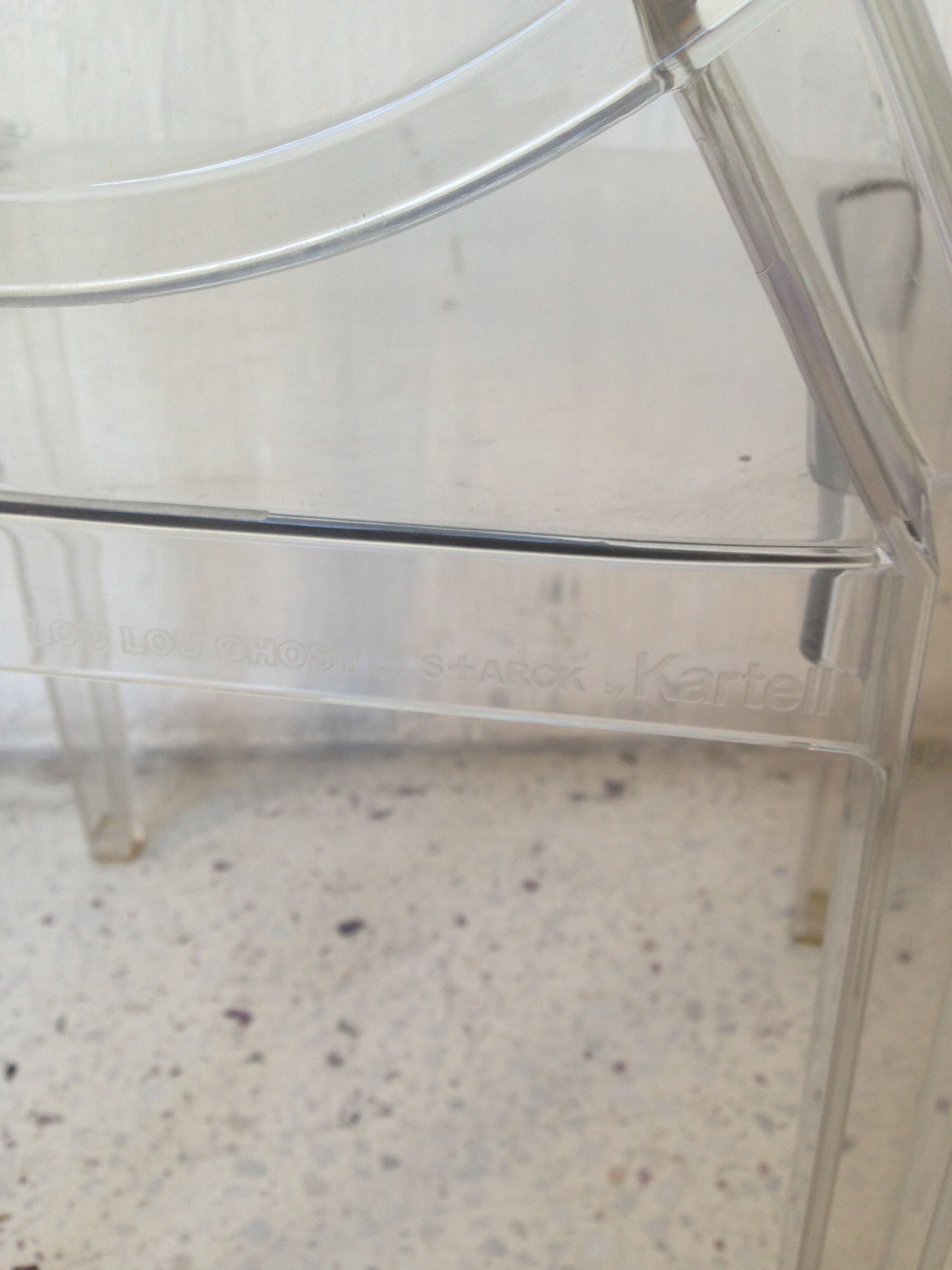 Lou Lou Ghost Kartell purple chair