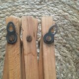 Ten hook coat rack scalable in wood