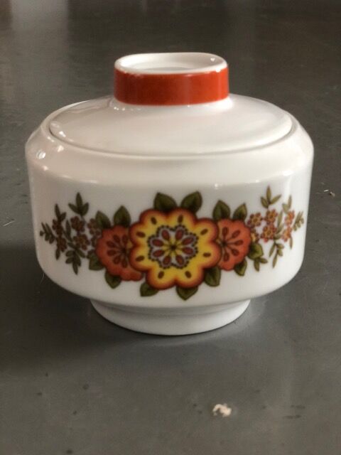 Seventies porcelain tea or coffee set