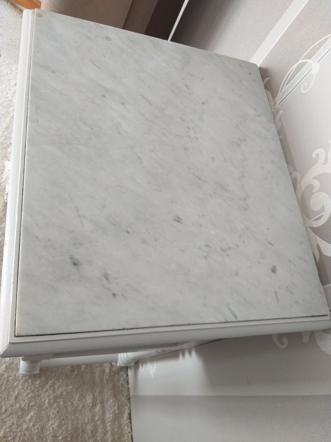 Bedside table louis XVI