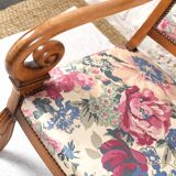 Ancienne banquette à motif floral