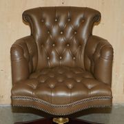 Fauteuil de bureau Chesterfield capitonné cuir George Smith
