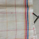 5 old towels not matching.