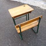 School desk 1 place