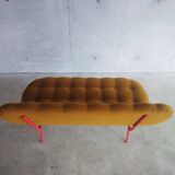 Velvet bench
