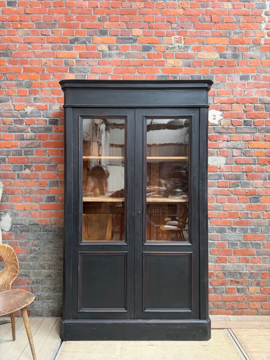 Patinated Napoleon III display cabinet