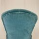 Fauteuil crapaud en velours bleu