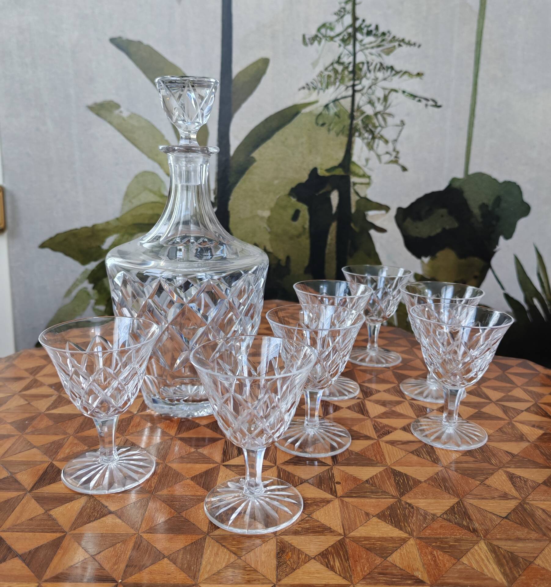 Vintage liqueur service St Louis