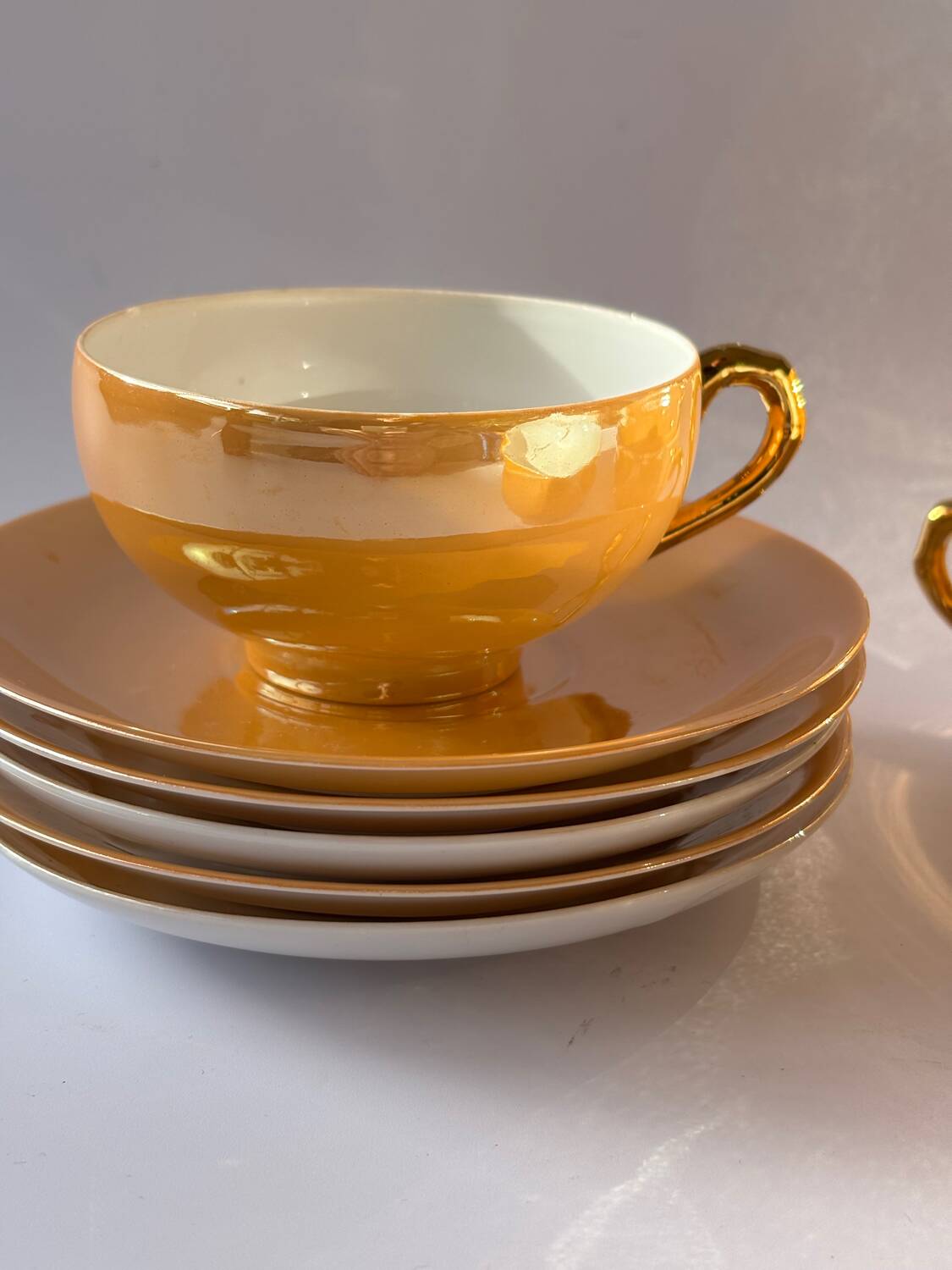 Service à café en porcelaine irisé 12 pièces 